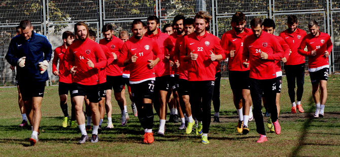 Tekirdağ maçına galibiyet parolasıyla hazırlanıyor