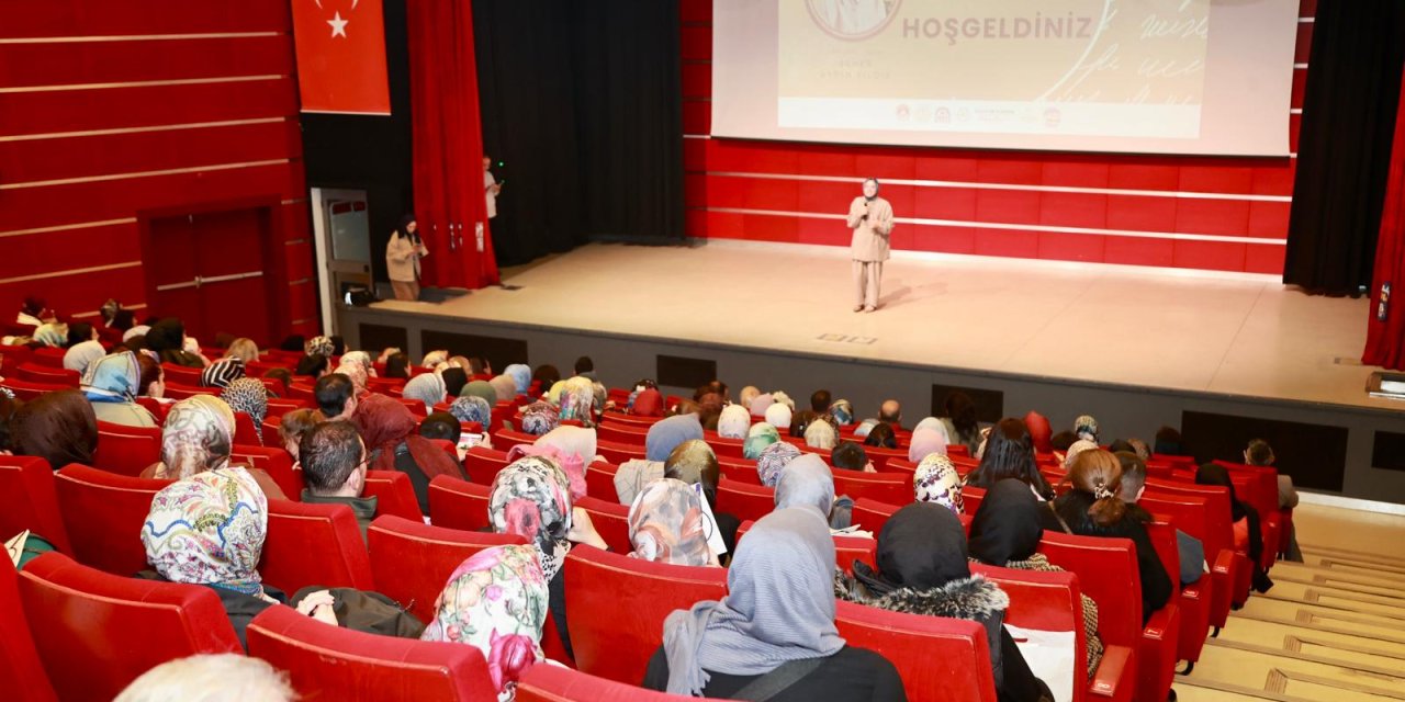 Gebze Belediyesi’nden “Pratik Diksiyon” Söyleşisi