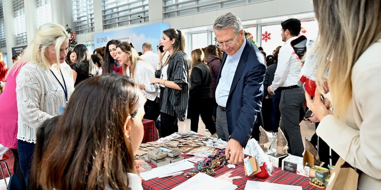 Sokak hayvanlarına destek için “iyilik kermesi”