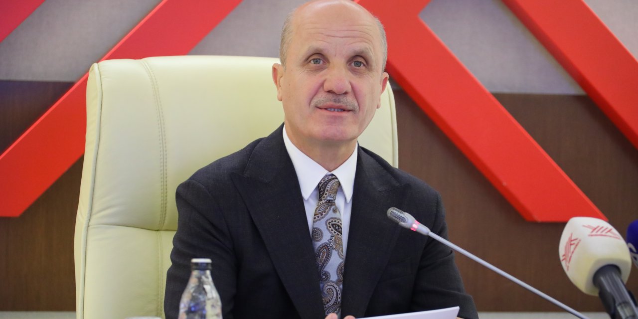 Üniversitelerde 3 Yılda Mezuniyet Modeli Geliyor