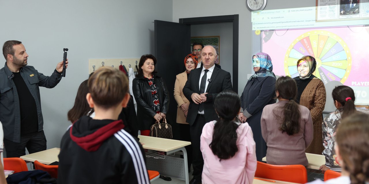 Darıca’da kadınlar ve çocuklar  aynı çatı altında eğitim alıyor