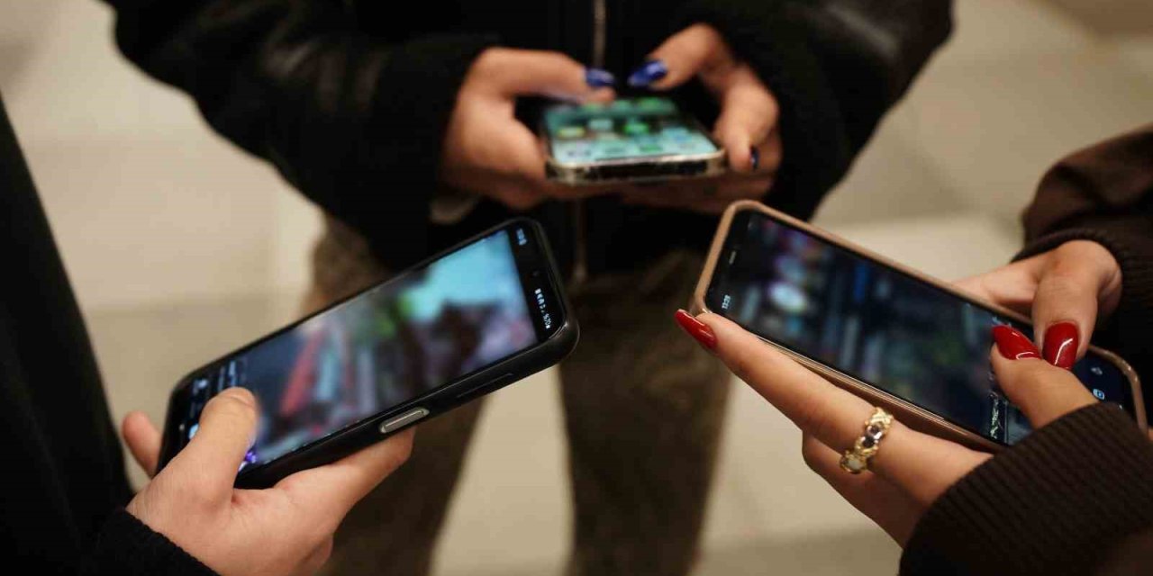 Dijital Bağımlılığın Ağız Sağlığına Etkileri