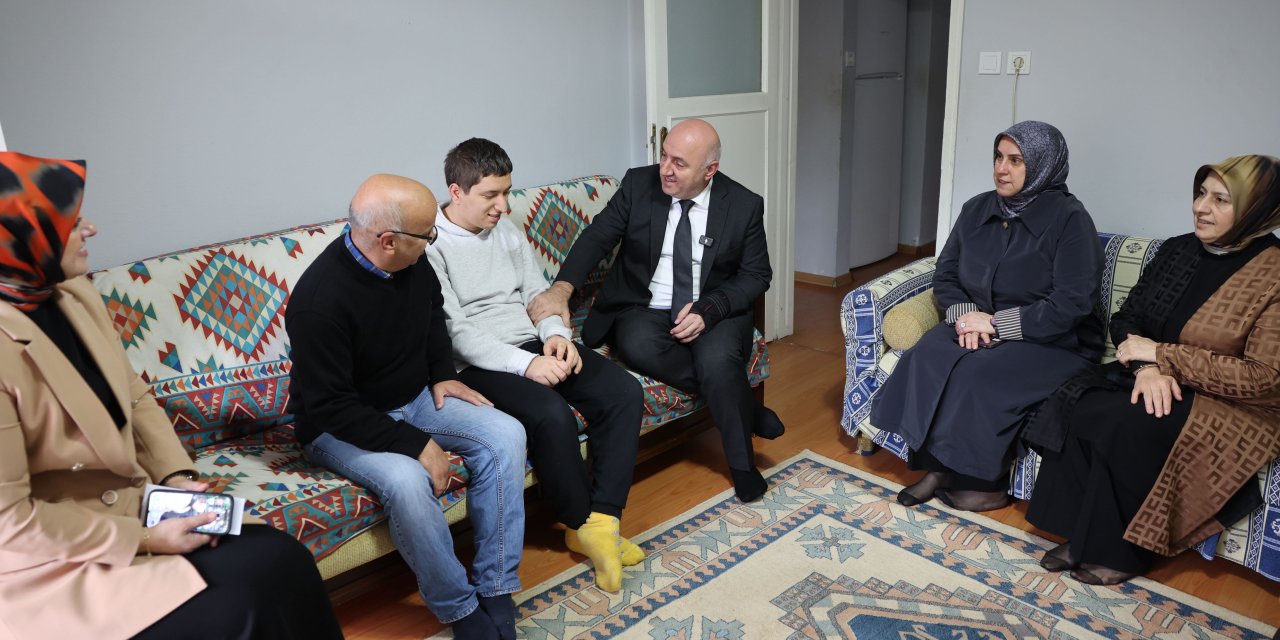 Başkan Bıyık, Özel Kardeşleri Ziyaret Etti