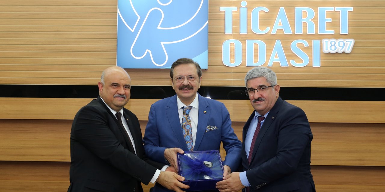 TOBB BAŞKANI HİSARCIKLIOĞLU:    Necmi Başkanımız ve güçlü  ekibiyle gurur duyuyoruz