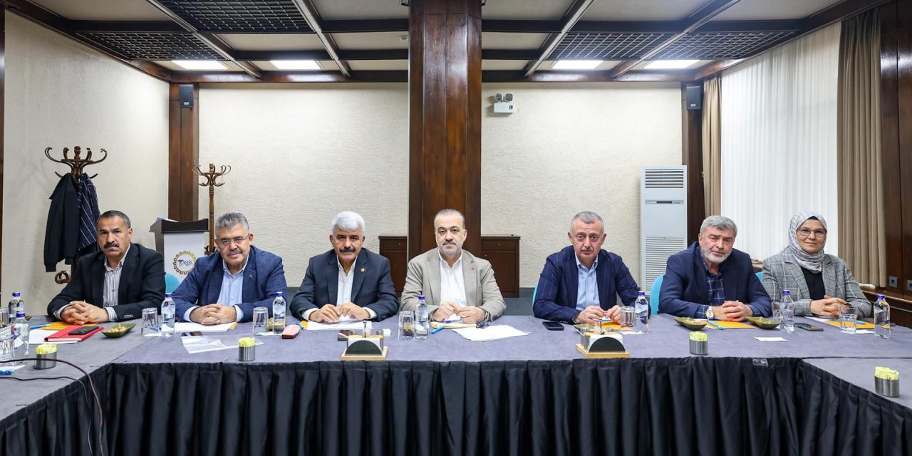 AK Parti Kocaeli, genel  değerlendirme yaptı