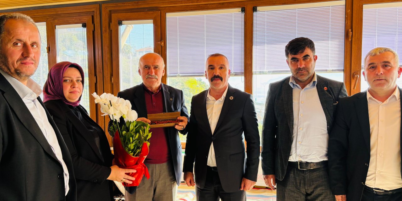 MHP Dilovası'ndan Vefa Ziyareti