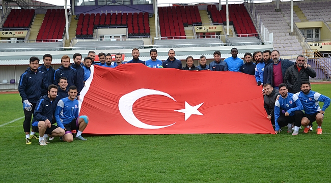 Mor Beyaz Cumhuriyet coşkusu