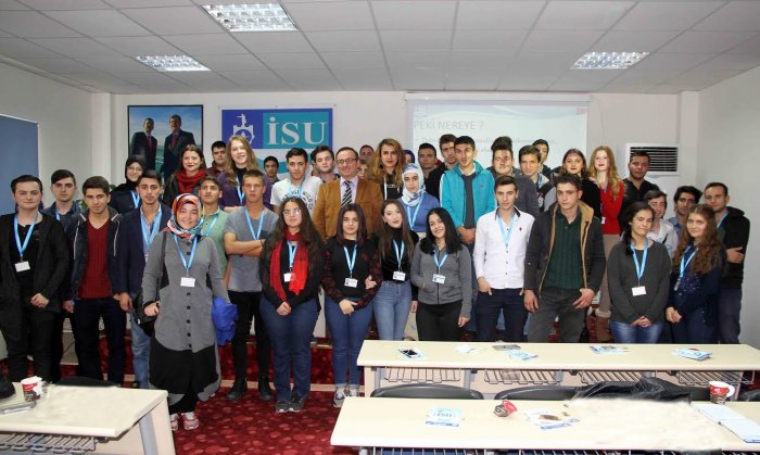 İSU’Dan stajer öğrencilere oryantasyon eğitimi