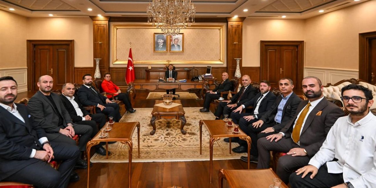 Asrın İş İnsanları Derneğinden  Vali Aktaş'a Ziyaret