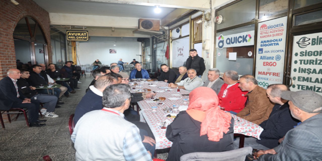 Belediye Pasajı Esnaflarıyla Buluştu