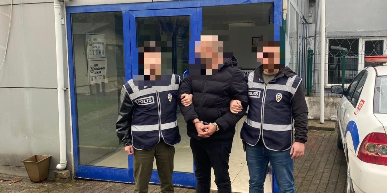 10 Ayrı Suçtan 11 Yılla Aranan Hükümlü  Kartepe'de yakalandı