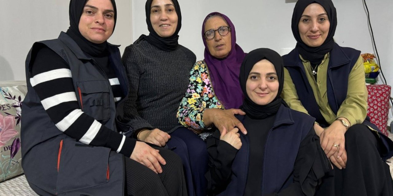 Büyüklerin Yalnızlığına Dokunan Sıcak Bir El