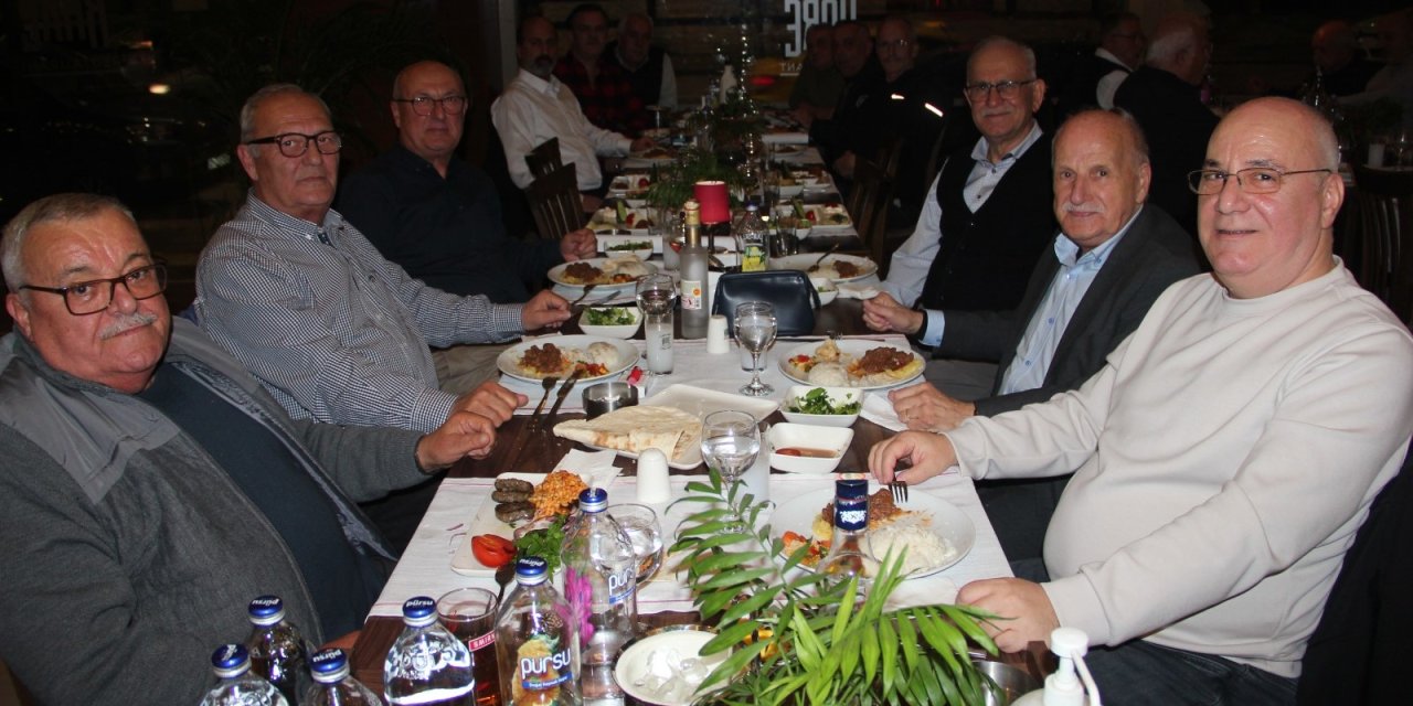 Eski Dostlar’da Ana Tema Kocaelispor