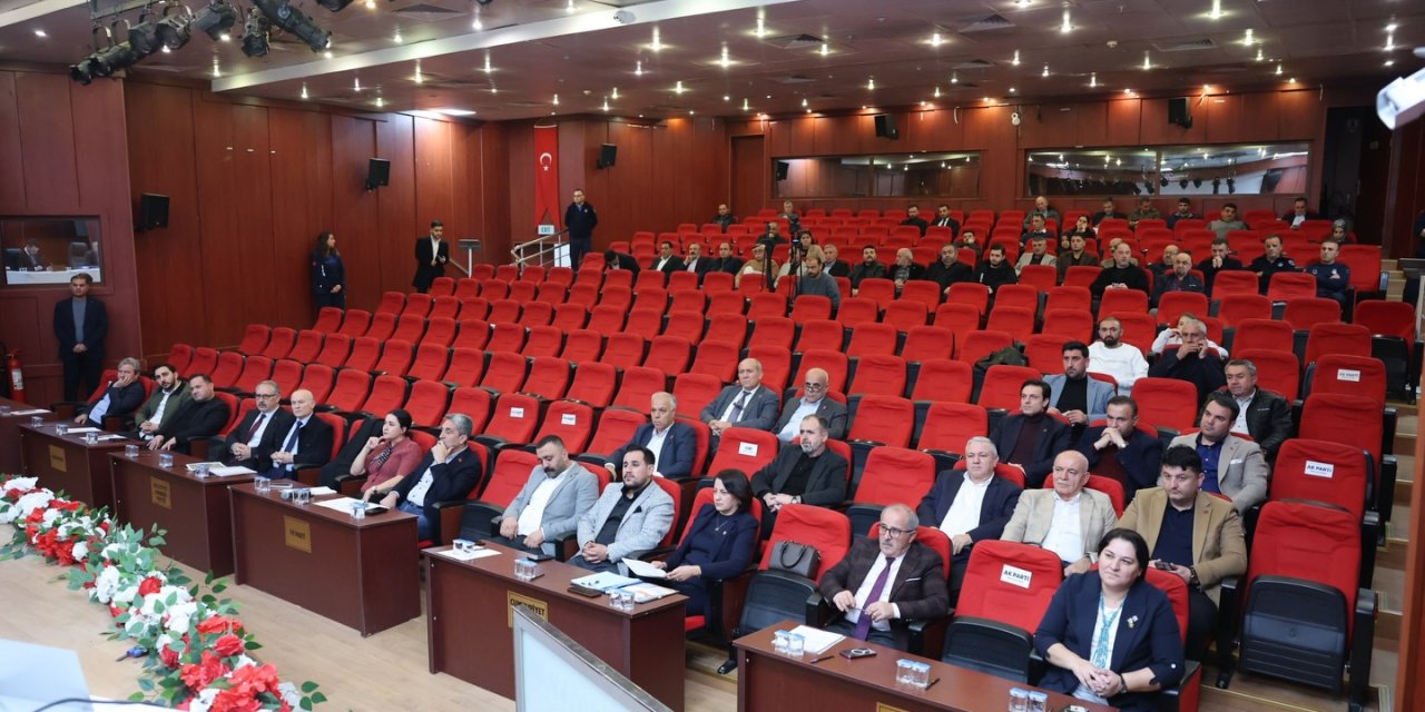Çayırova’da yılın son meclis toplantısı yapıldı