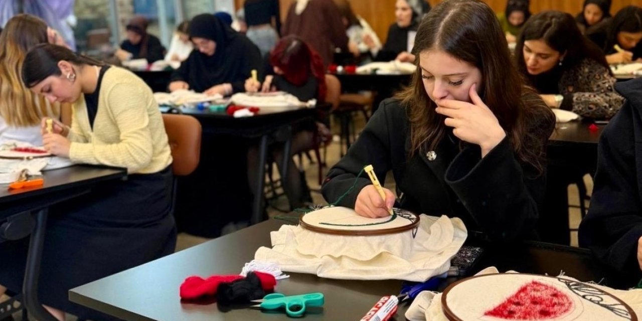 Öğrenciler keçe üretimini deneyimledi