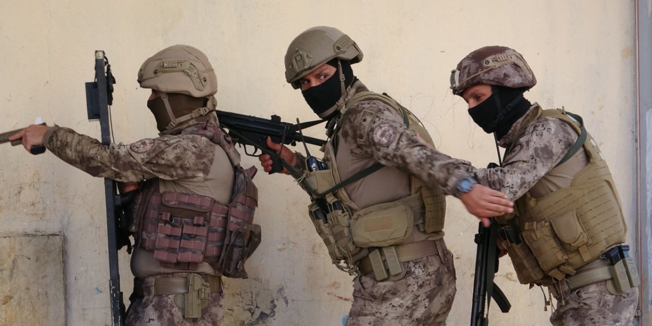 33 İLDE DEAŞ’A OPERASYON:    233 şüpheli yakalandı