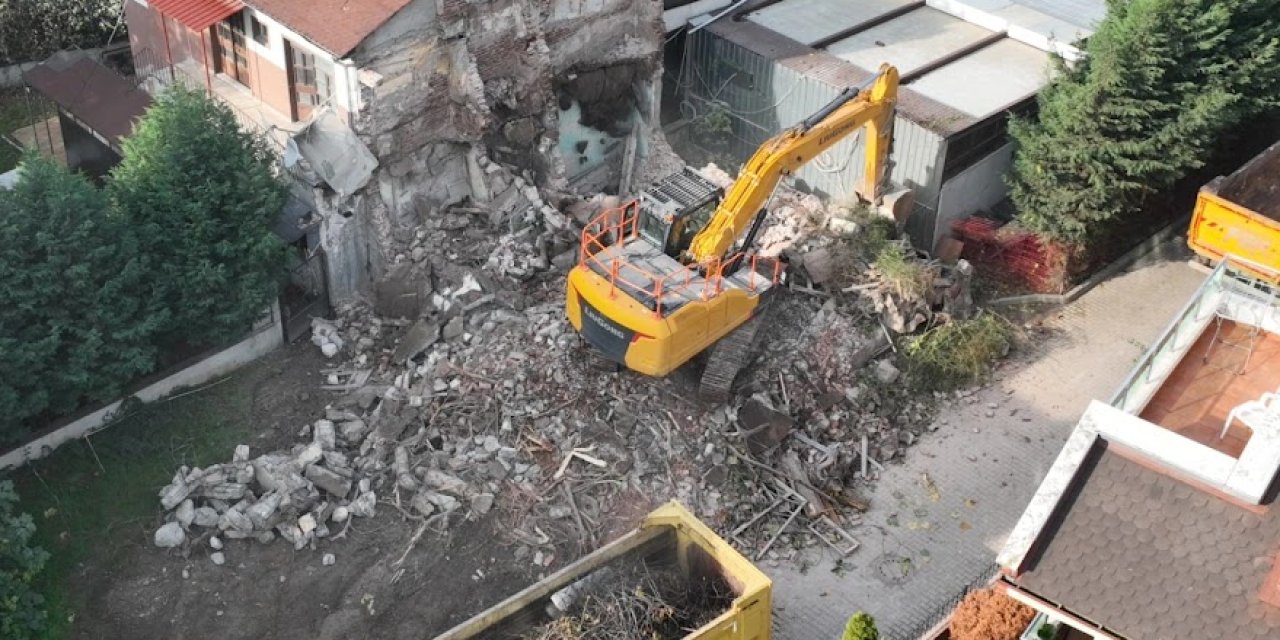 Gölcük Riskli Yapılardan Arındırılıyor