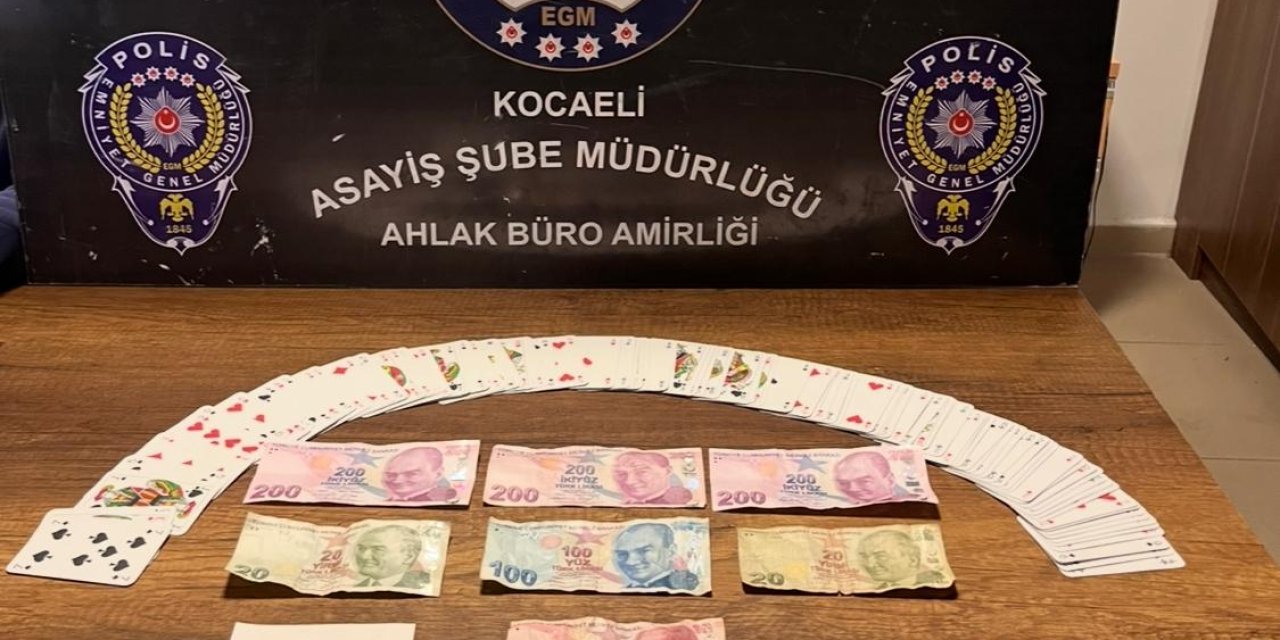 Kumar masasına baskın: 36 bin TL ceza, 750 TL’ye el konuldu
