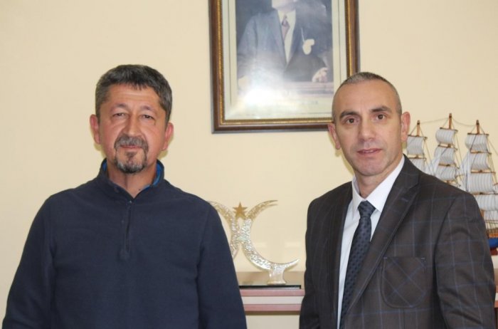 Rıdvan Şükür, Darıca ilçe Spor Müdürünü ziyaret etti.