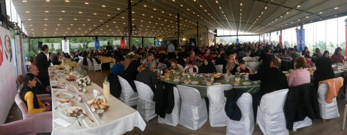 EĞİTİM-BİR-SEN üyeleriyle buluştu