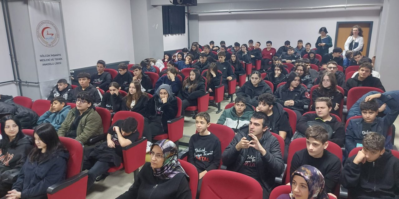 Gençlere Sıfır Atık Bilinci Aşılanıyor