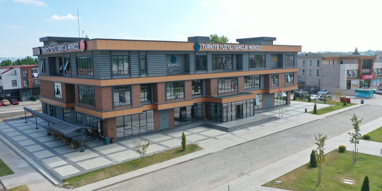 Öğrencilere konforlu çalışma ortamı