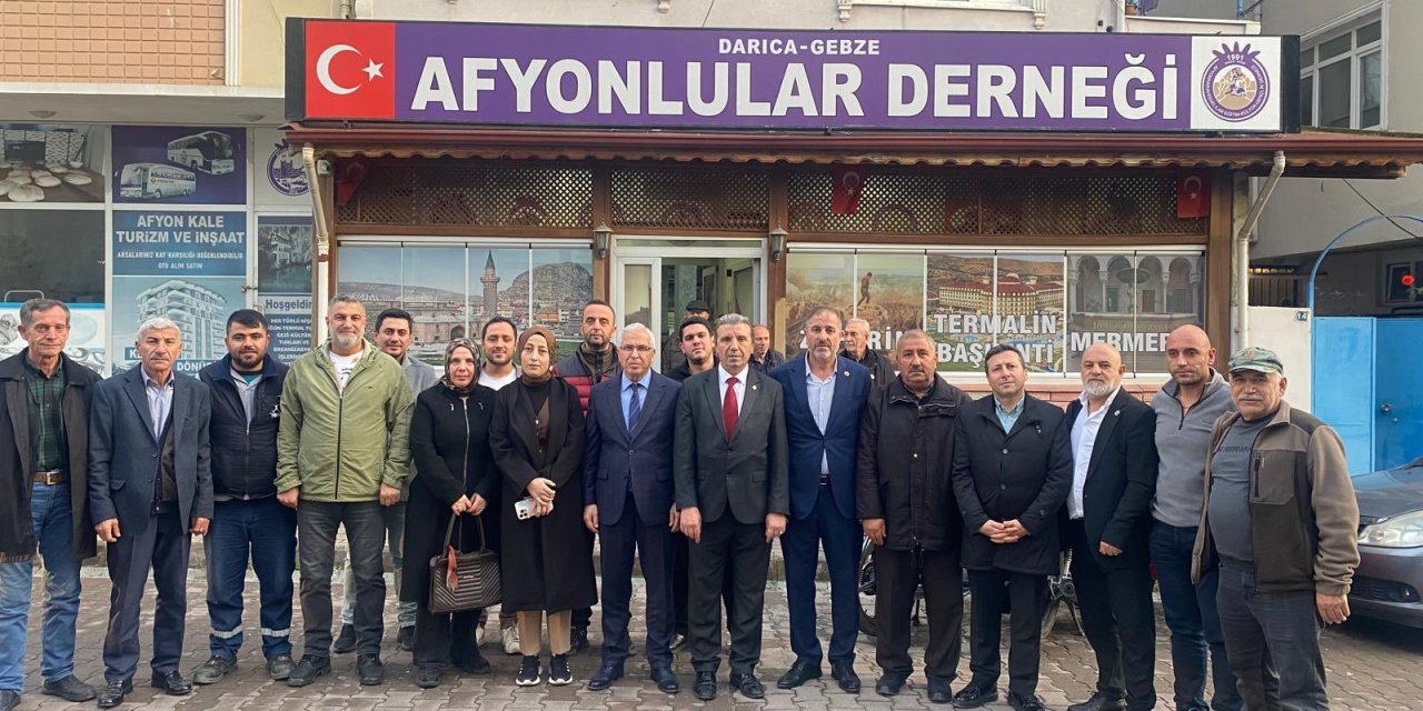 Kaymakam Dönmez, Darıca  Afyonlular Derneği'ni Ziyaret Etti
