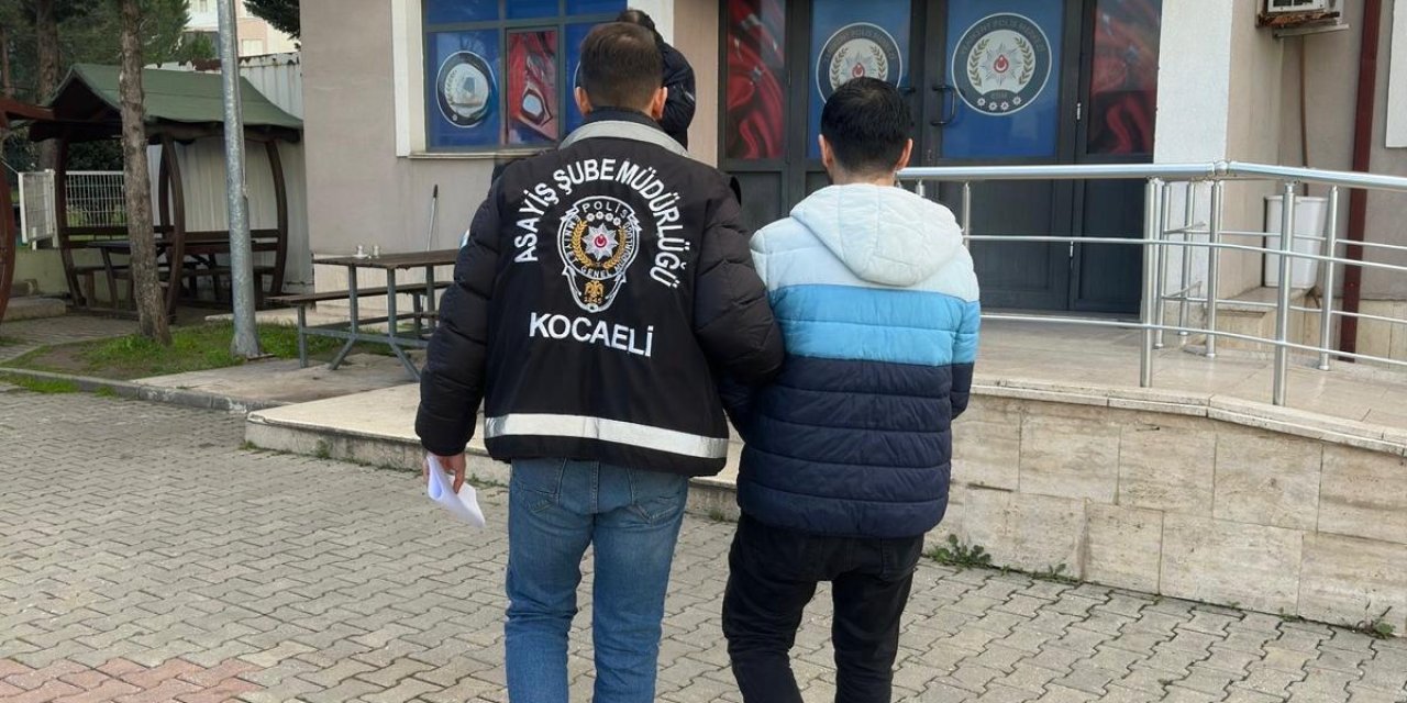 13 yıl hapis cezasıyla aranan zehir taciri yakalandı