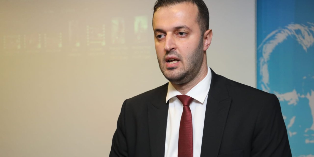 ZEKİ KARAKADILAR    “Tarih bu kürsüden susanları affetmeyecek”