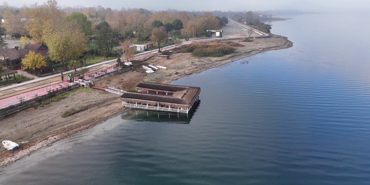 "Gölün etrafında hiçbir  yapı bırakmayacağız"