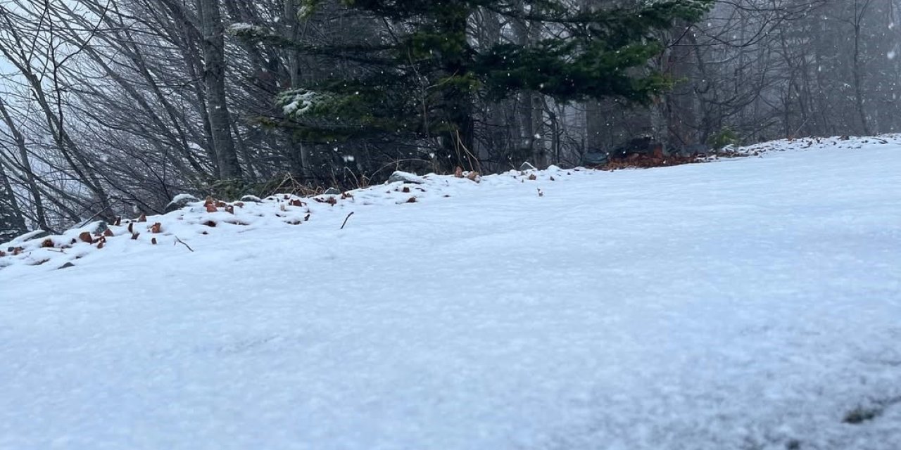 Kartepe beyaza büründü, kartpostallık görüntüler ortaya çıktı