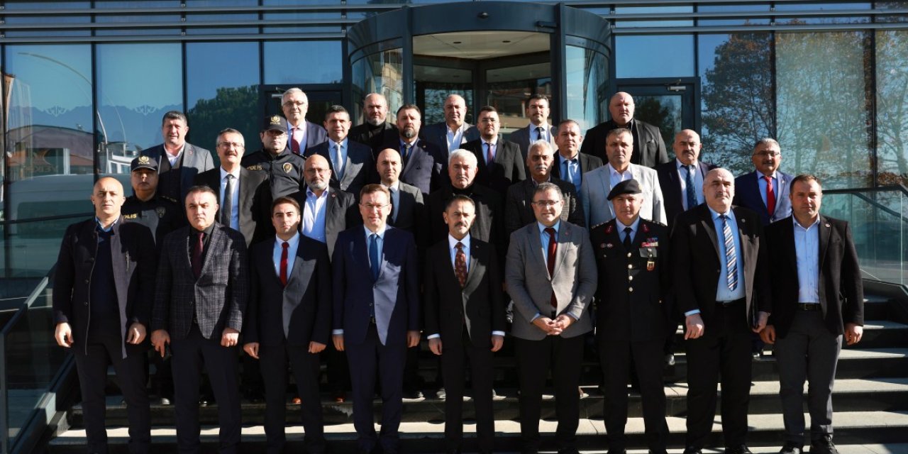 Muhtarlar Toplantısı Vali  Aktaş Başkanlığında Yapıldı