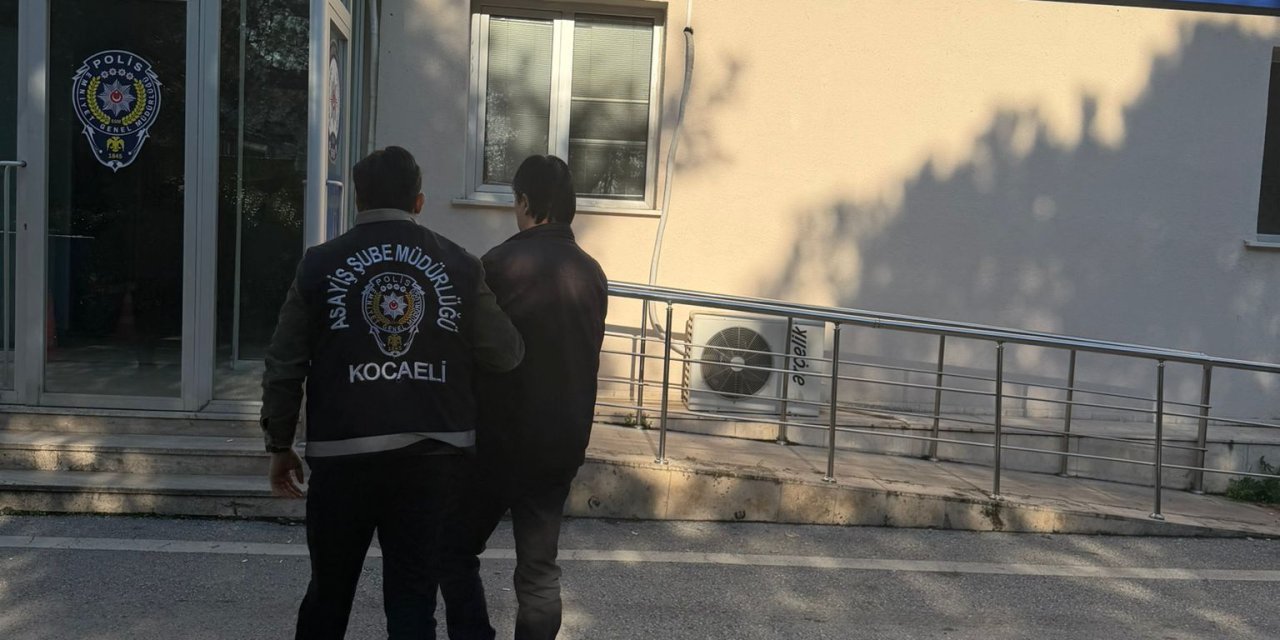 Hapis cezasıyla aranan zehir taciri yakalandı!