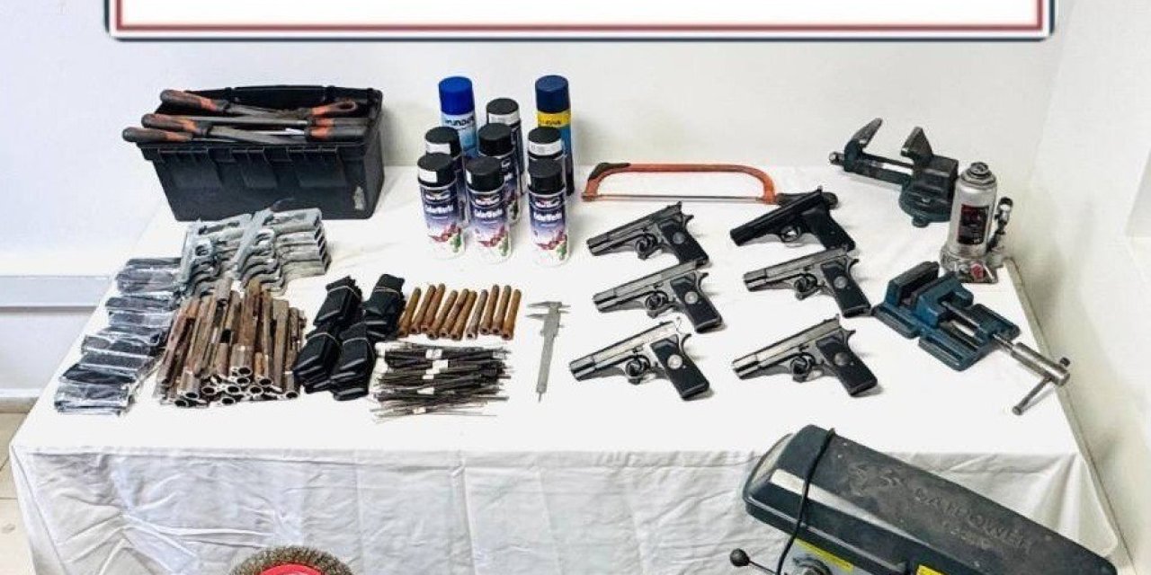 Kocaeli'de silah imalathanesine dönüştürülen adrese operasyon