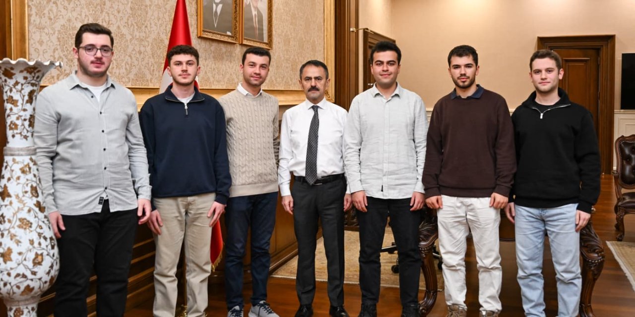 Öğrencilerden Vali Aktaş’a Ziyaret