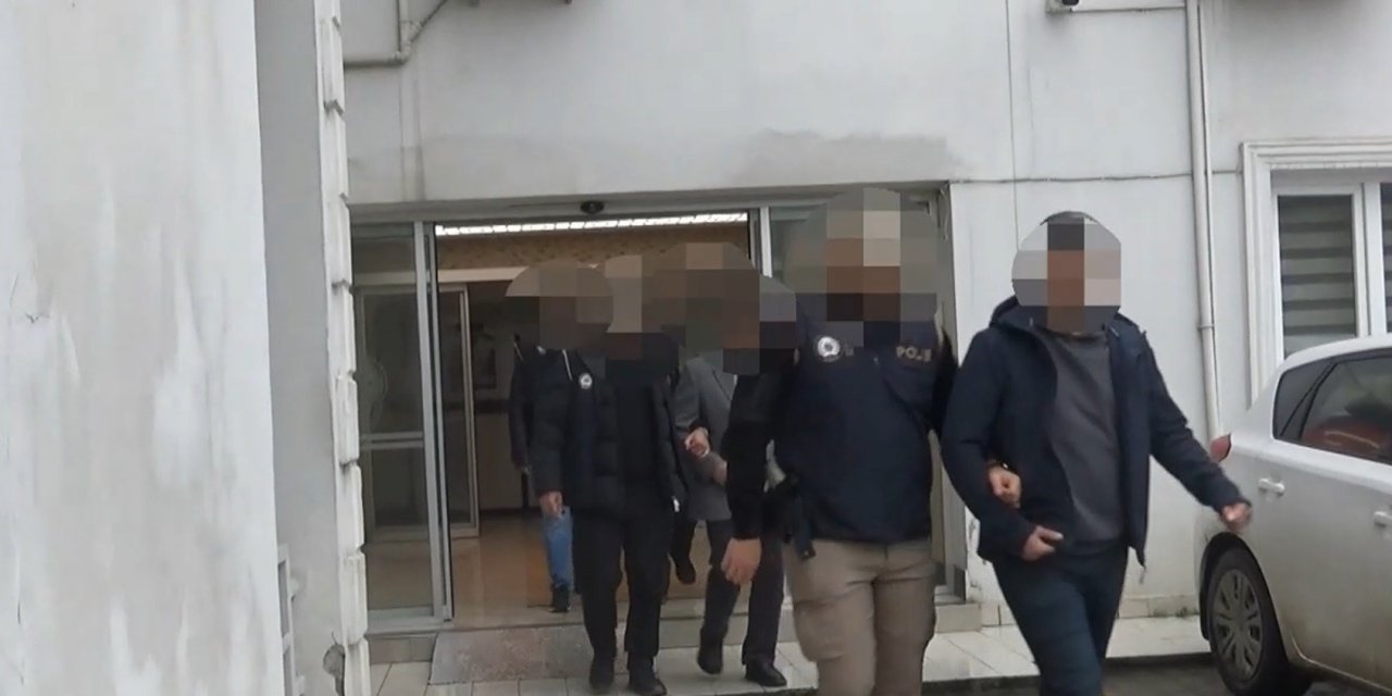 KOCAELİ’DE TEDAVİ GÖRMÜŞ    Eşinin boğazını keserek öldüren  koca, yeniden serbest bırakıldı