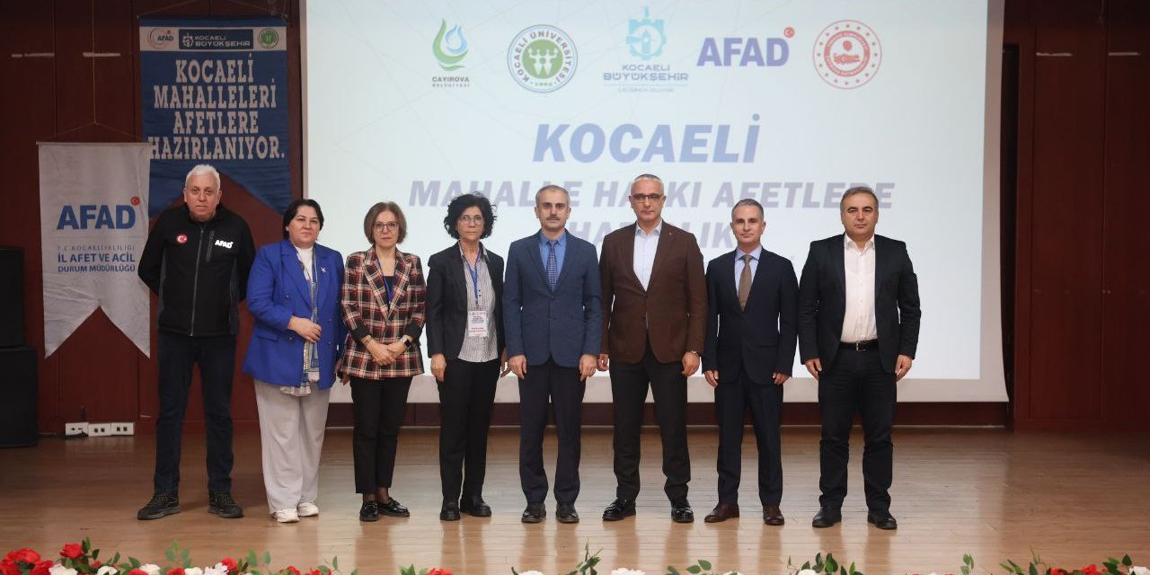 Çayırova’da ‘Mahalle Halkı Afetlere  Hazırlık Eğitimi’ programı başladı