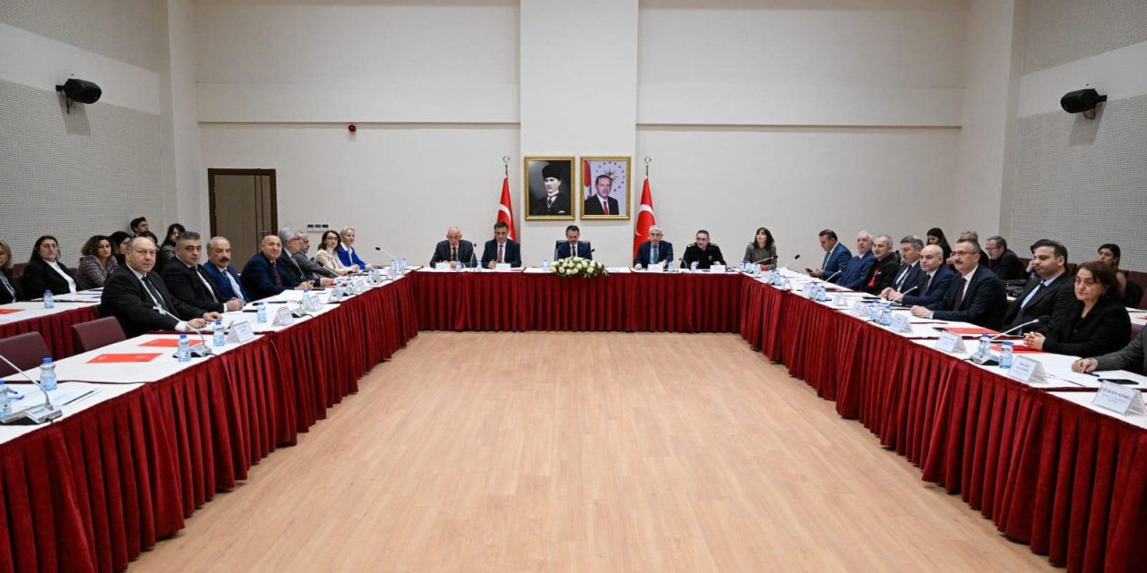 Ailenin Korunması ve Güçlendirilmesi Toplantısı