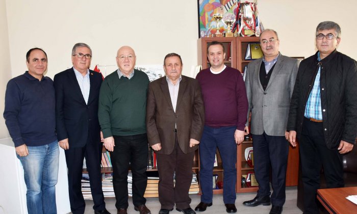 Gazeteciler konfederasyonundan gazetemize ziyaret