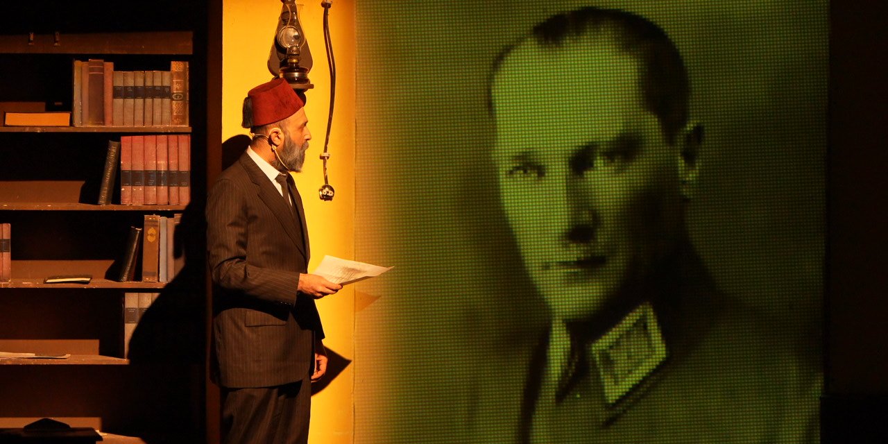 İstiklal Şairi Akif’e tiyatro sahnesinde vefa