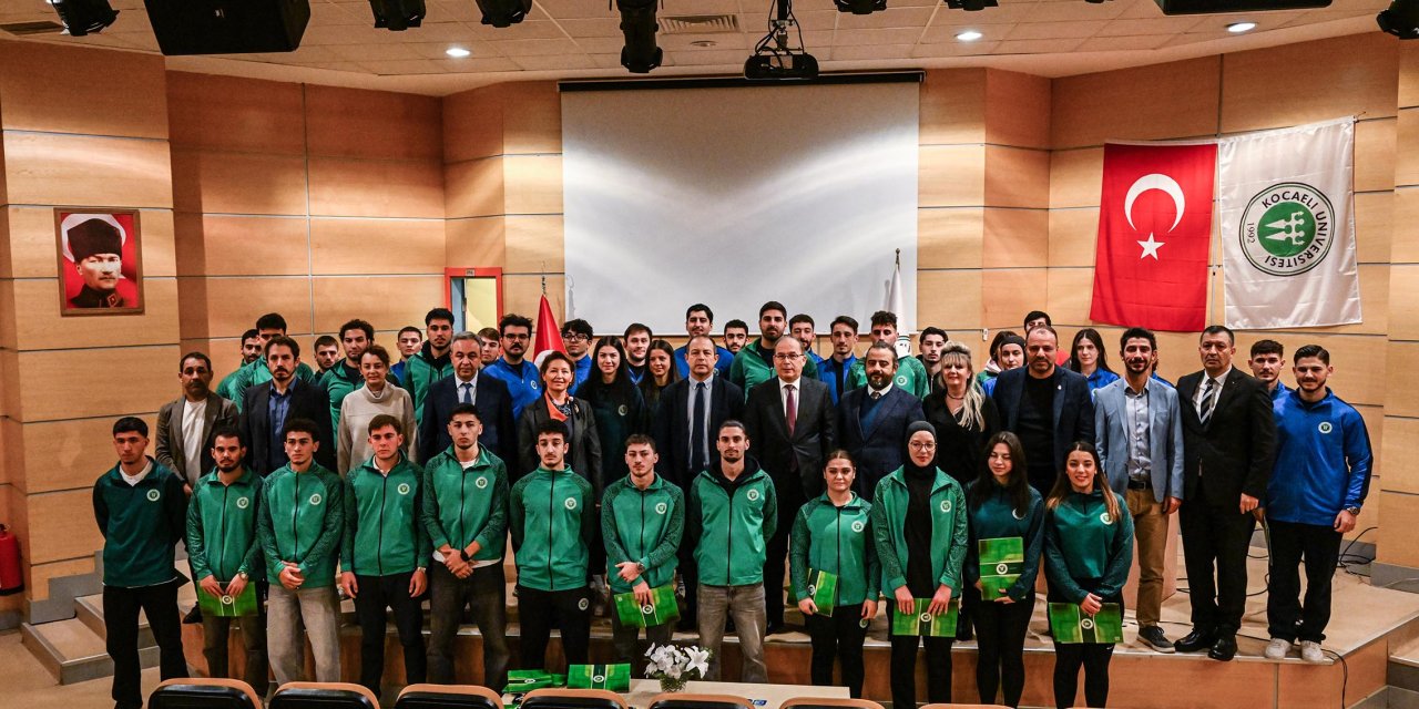 Kocaeli Üniversitesi’nde Ödül Töreni