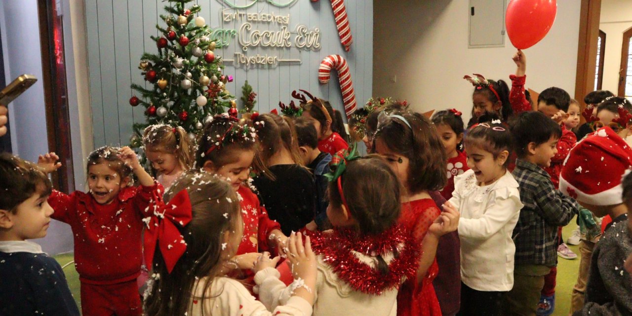 Çınar Çocuk Evleri’nde renkli yılbaşı kutlaması