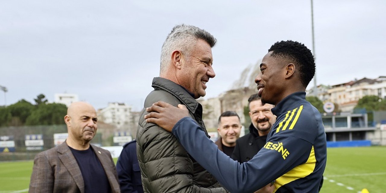 Anthony Musaba, Fenerbahçe'de ilk antrenmanına çıktı