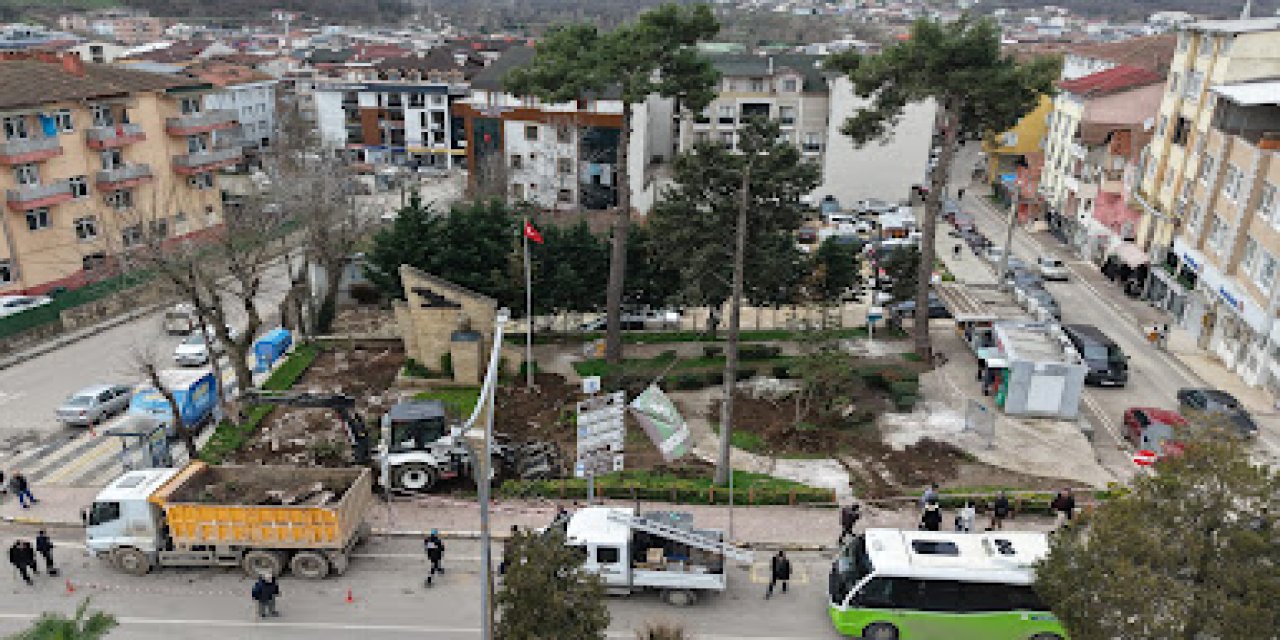 Kandıra Atatürk Parkı’nda Yenileme Çalışmaları