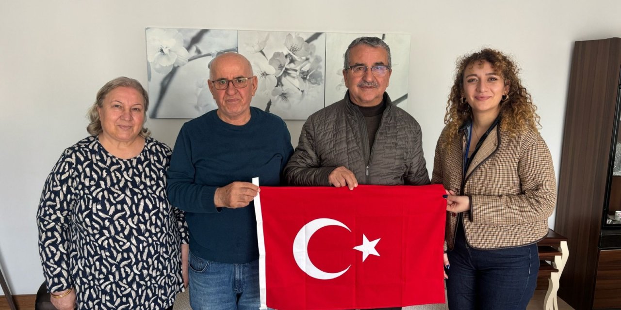 İZMİT BELEDİYESİ    Kıbrıs Gazilerine vefa ziyareti