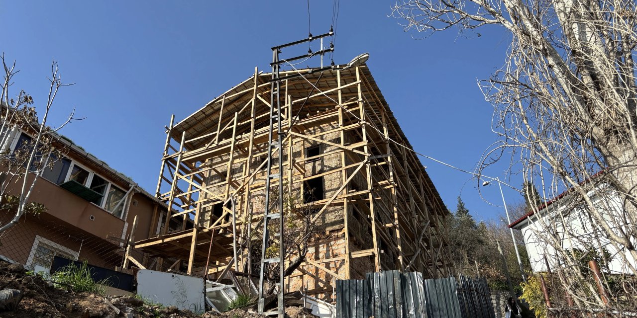 169 yıllık cami yeniden ayağa kalkıyor