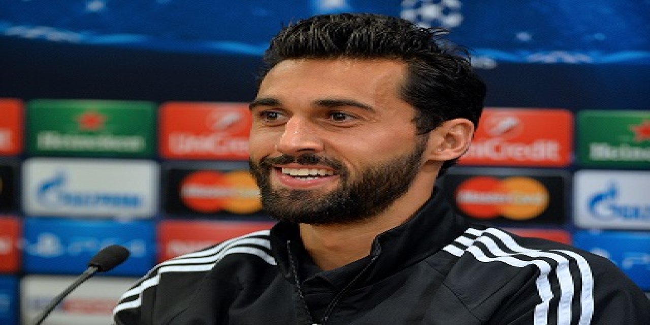 Real Madrid'in yeni teknik direktörü Arbeloa oldu