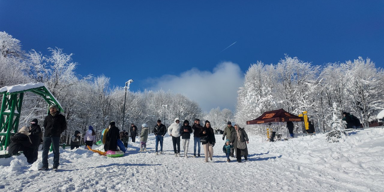 İstanbul, Kartepe'ye akın etti