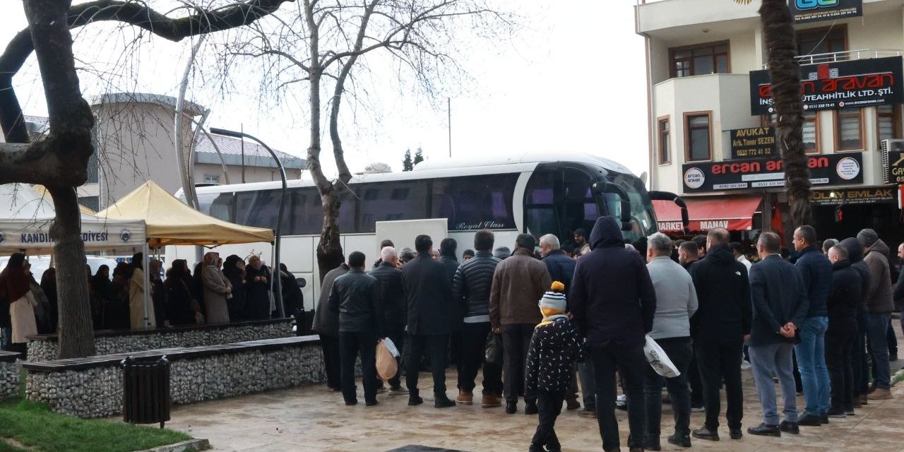 Umre Kafilesi Dualarla Uğurlandı