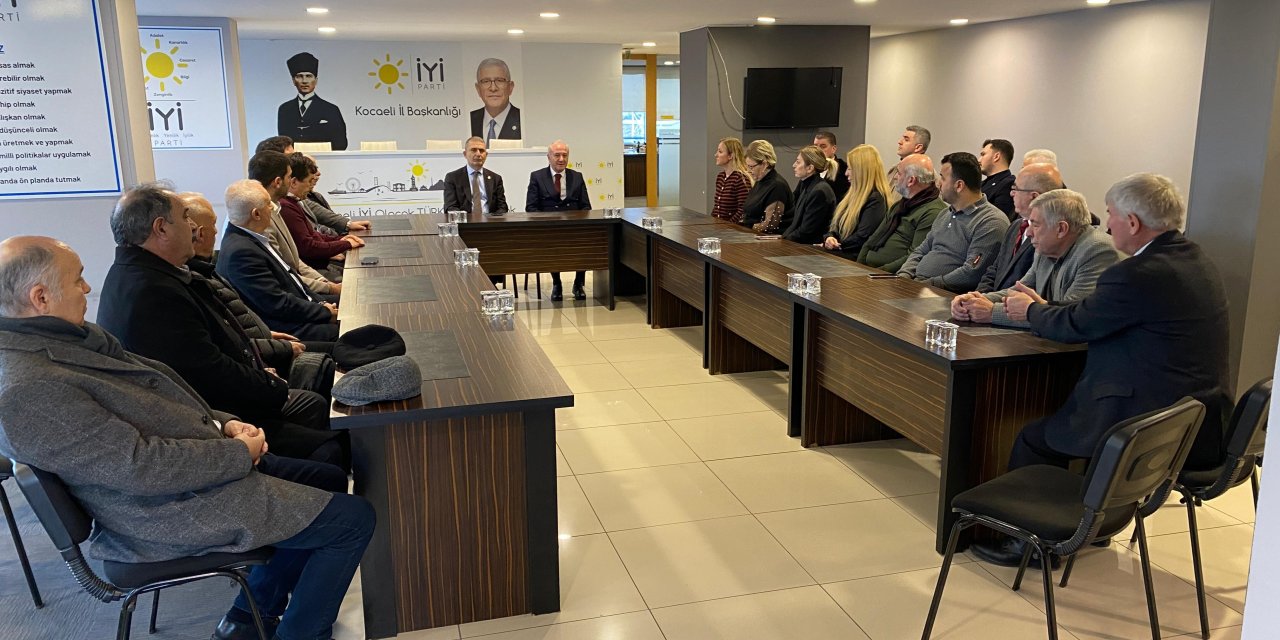 CHP’den İYİ Parti’ye Ziyaret